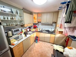 Blk 240 Lorong 1 Toa Payoh (Toa Payoh), HDB Executive #501786851